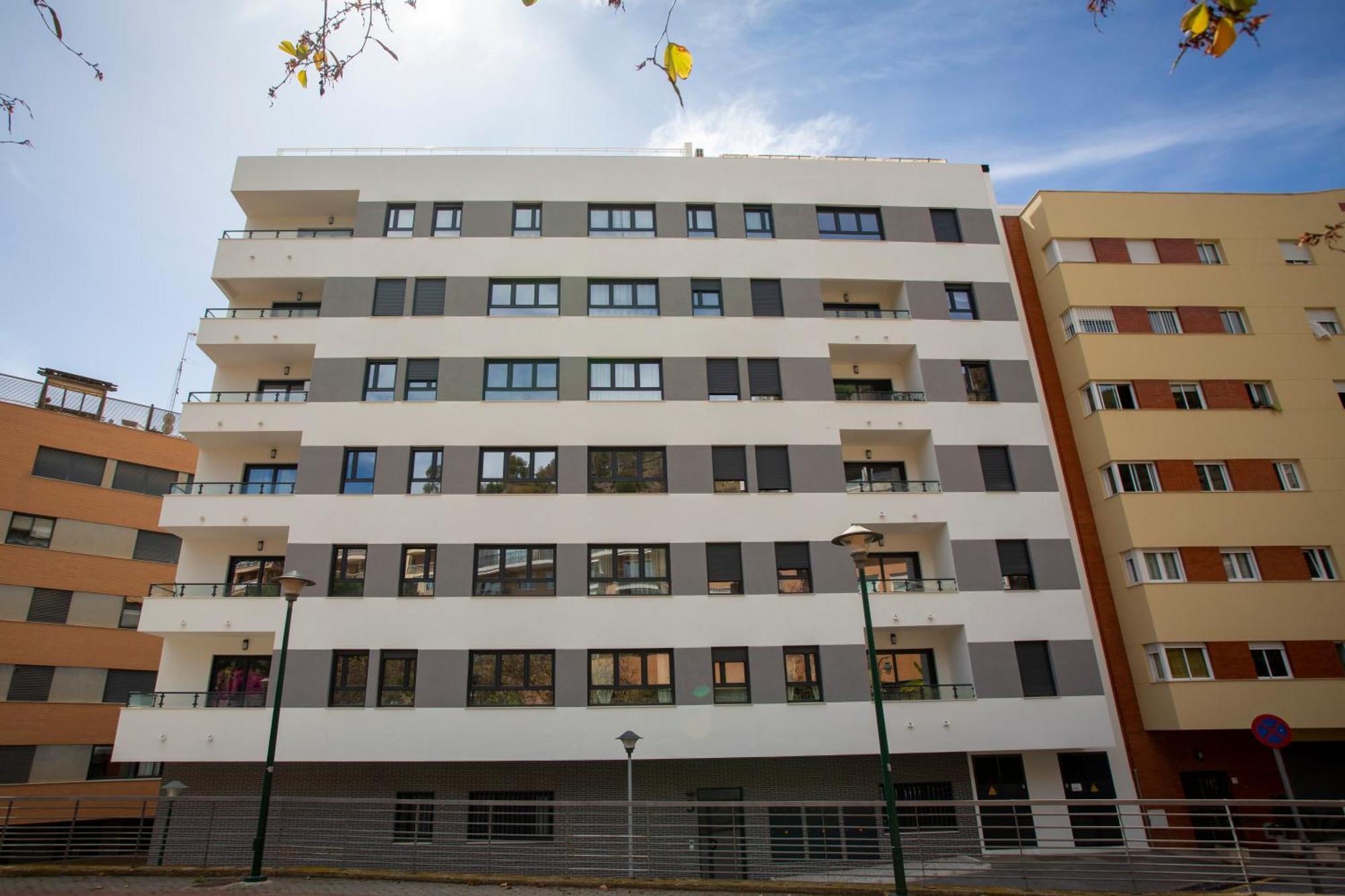 Apartment Apartamento Reding By Rent Me *